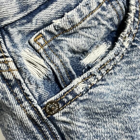 American Eagle Shorts Women Size 2 Medium Wash Curvy Mom Style DIY Cutoffs Jorts - Picture 10 of 10